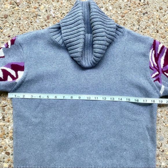 Cabi #3704 3704 Eden Floral Bell Sleeves Sweater S - Picture 7 of 11